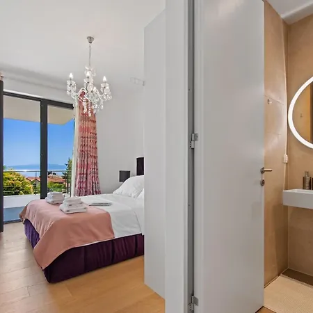 Zara Apartment