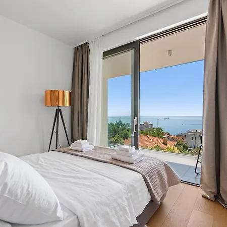 Zara Apartment *